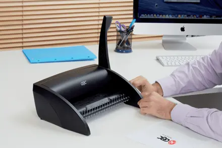 GBC CombBind® C100 Manual Binder