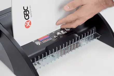 GBC CombBind® C110 Manual Binder
